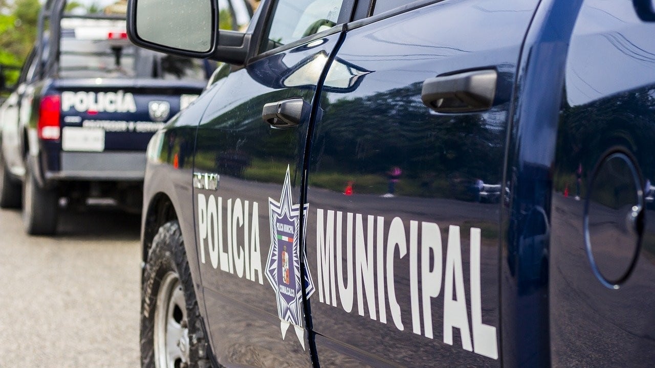 policía municipal, Ciudad Neza, patrulla, motocicleta