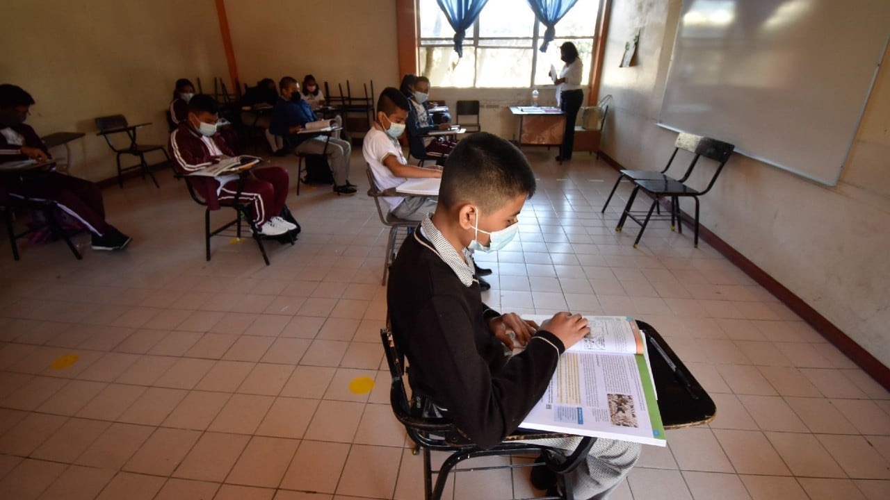 Regresarán más de un millón y medio de alumnos a clases presenciales en Puebla.