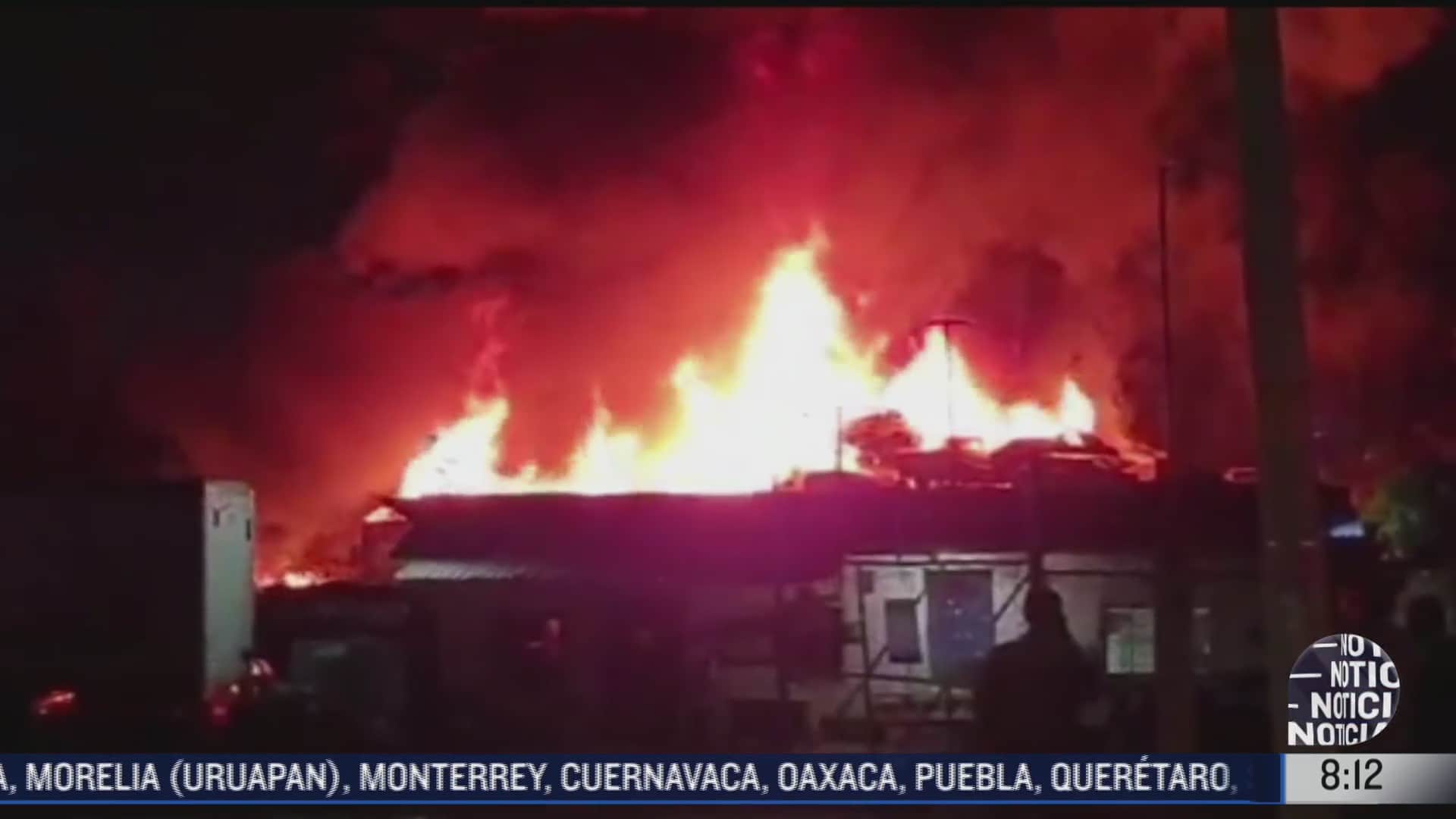 se incendia pension de vehiculos en irapuato guanajuato