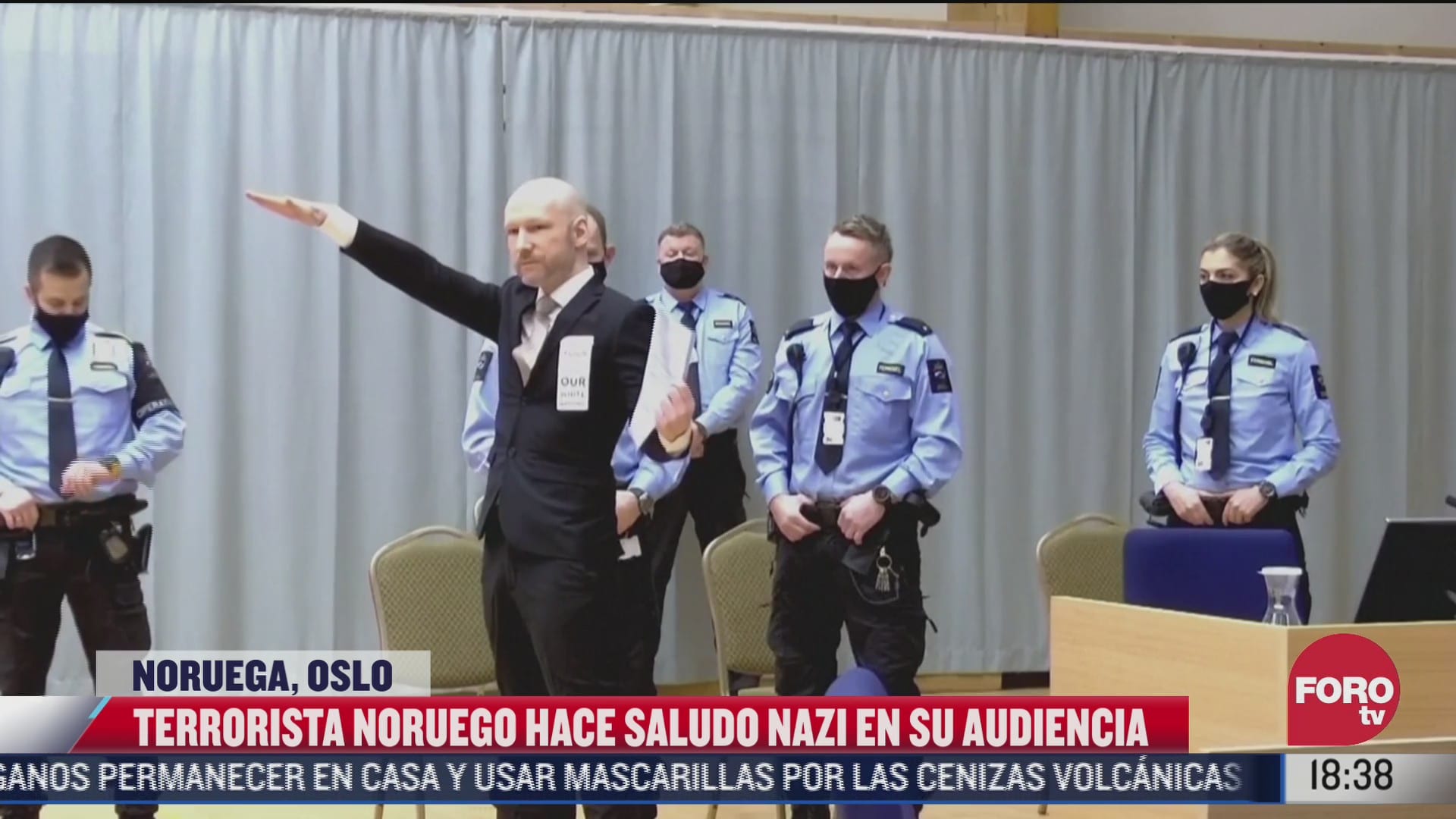 terrorista causa polemica por saludo nazi durante audiencia
