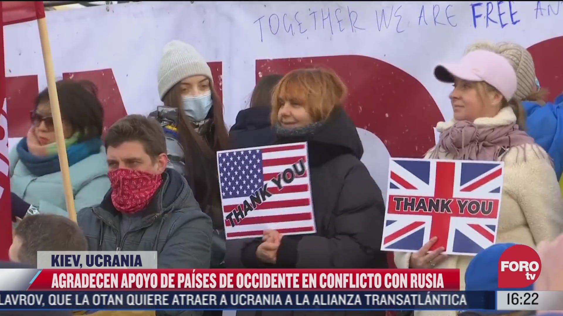 ucranianos salen a las calles para agradecer apoyo de occidente por conflicto con rusia