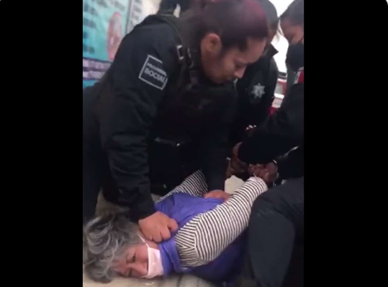 Suspenden a policías que agredieron a mujer en Pachuca