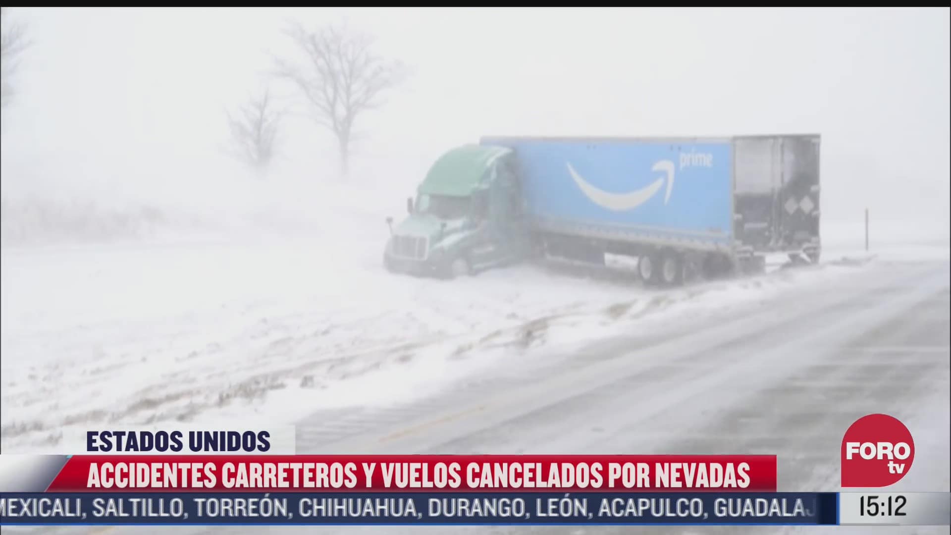 accidentes carreteros y vuelos cancelados por nevadas en eeuu