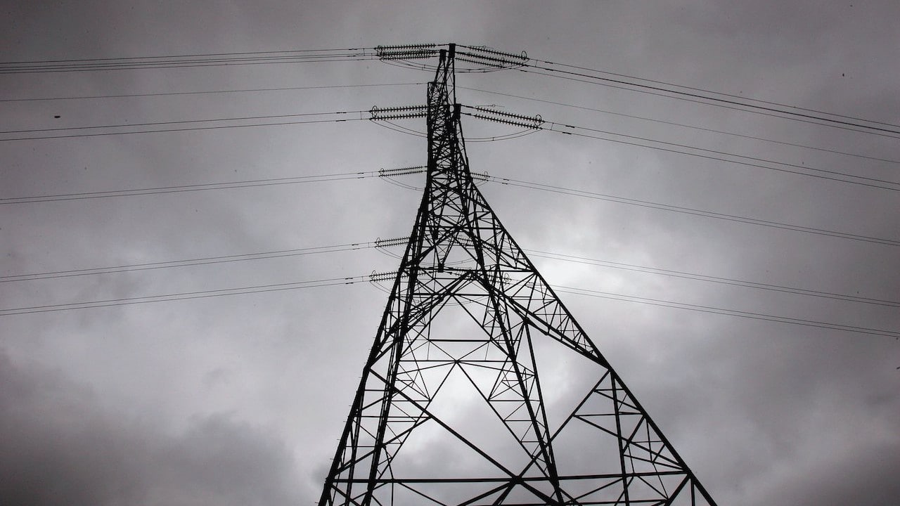 Vista general de líneas eléctricas de alto voltaje (Getty Images)