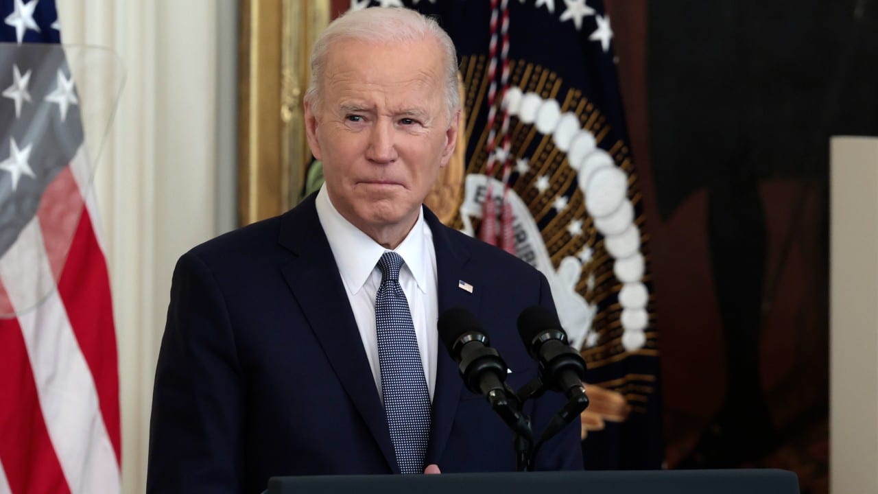 Biden minimiza riesgo de guerra nuclear pese a "peligrosa" orden de Putin