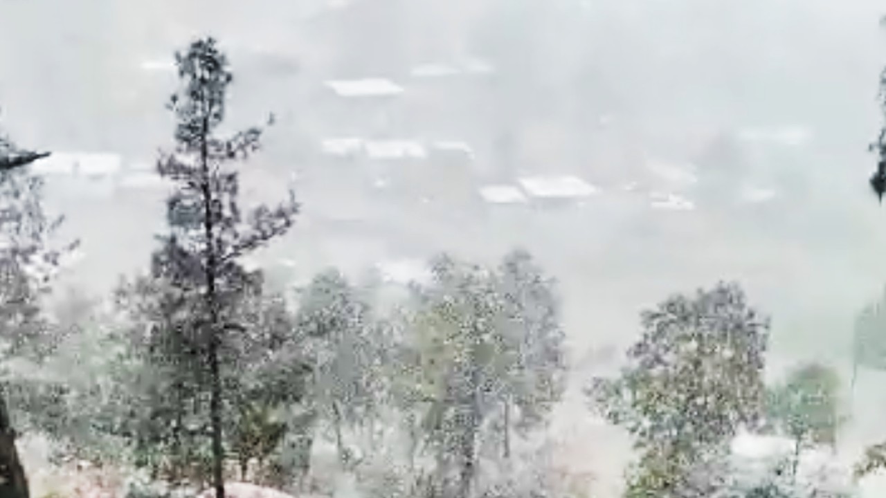 Durango registra nevada intensa; autoridades advierten por temperaturas gélidas