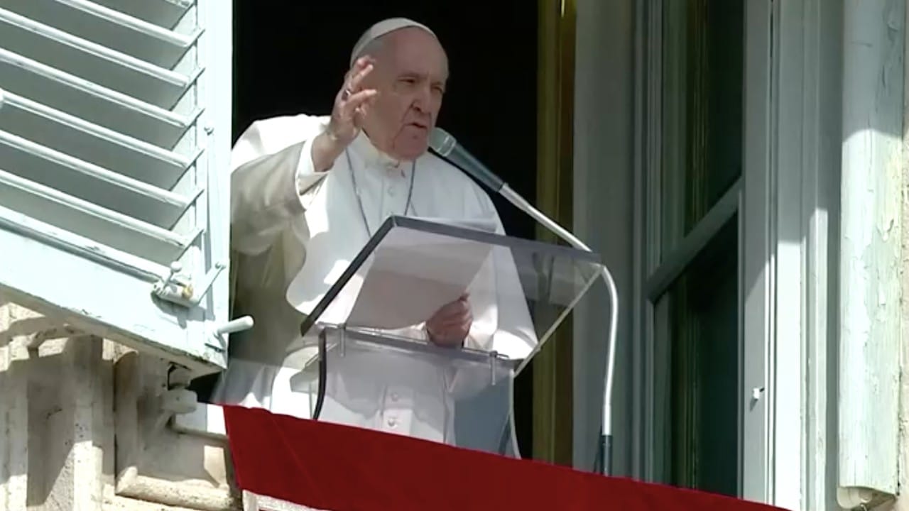 El papa Francisco apela a la conciencia de líderes mundiales para la paz en Ucrania