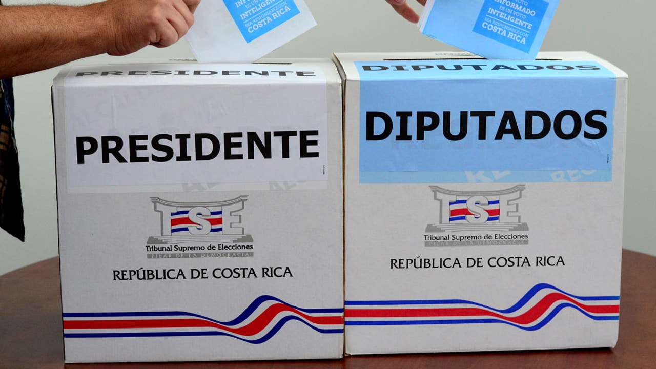 Costa Rica elige presidente entre 25 candidatos y sin favoritos hoy domingo