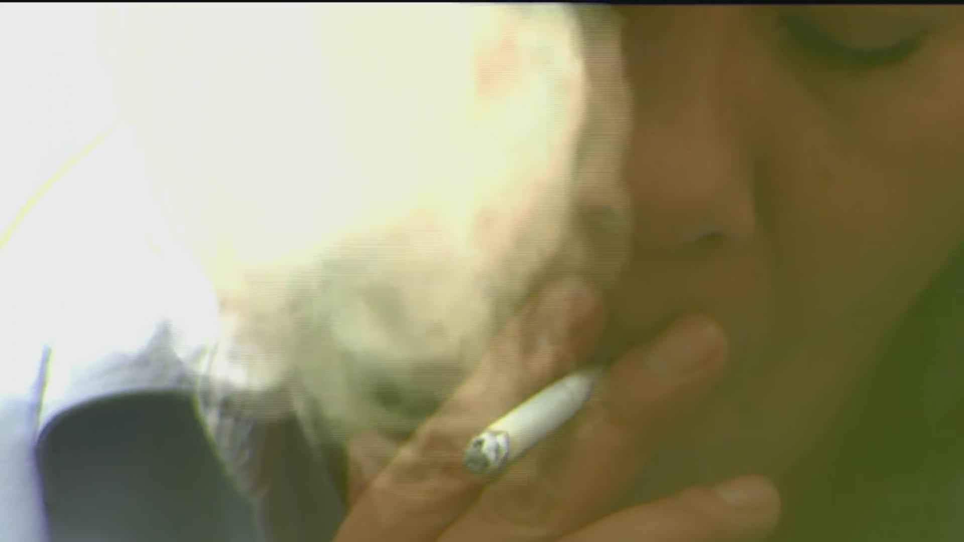 entran en vigor restricciones para fumadores y para publicidad de tabaco en mexico