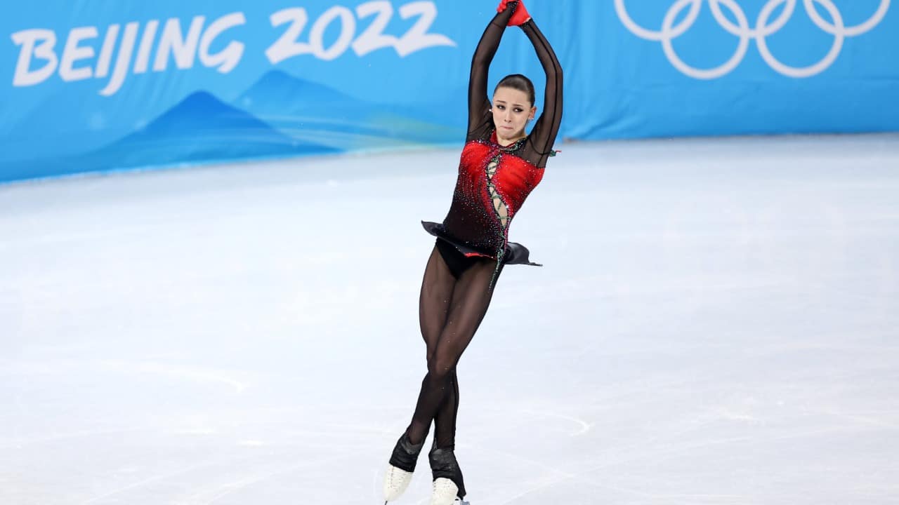 Kamila Valieva, primera mujer en realizar un salto cuádruple en Juegos Olímpicos de Invierno