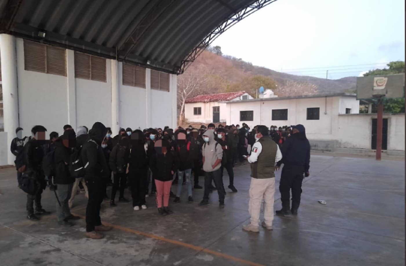 INM asegura a 119 personas migrantes en Oaxaca