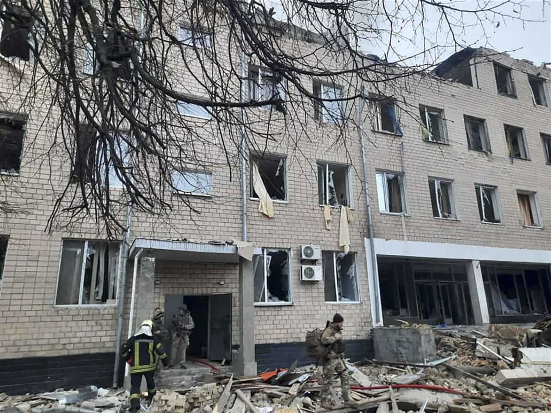 Mueren más de 40 soldados y una decena de civiles ucranianos durante ataques rusos