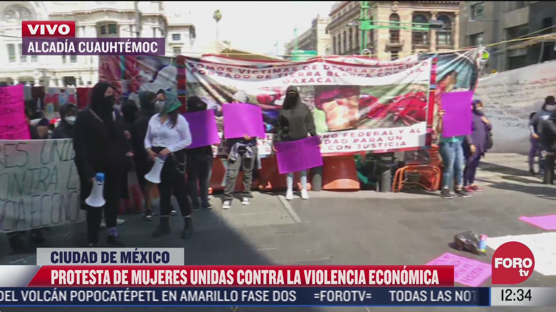 mujeres protestan contra la violencia economica