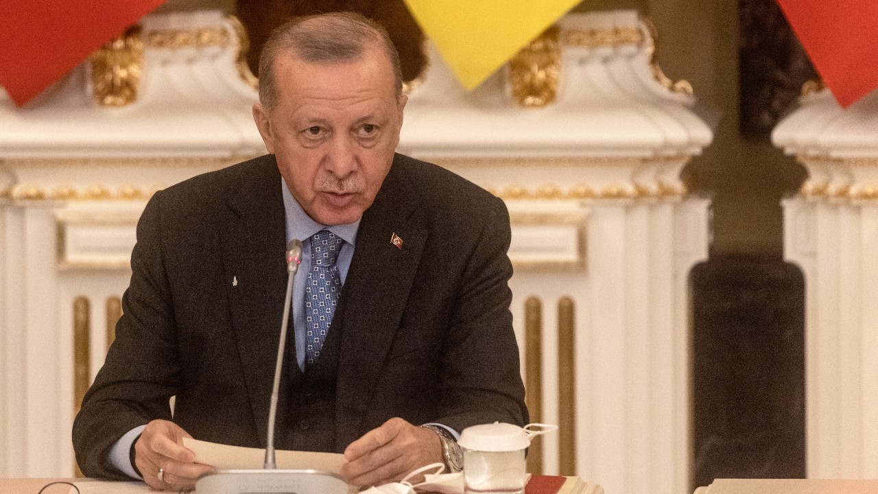 Turquía detiene a cinco personas por burlarse del contagio con covid de presidente turco