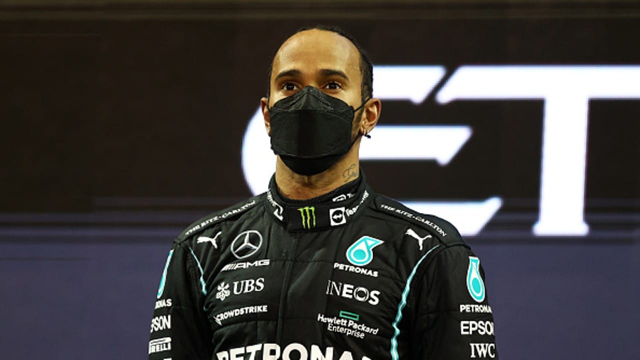 Tras largo silencio reaparece Lewis Hamilton en redes sociales.