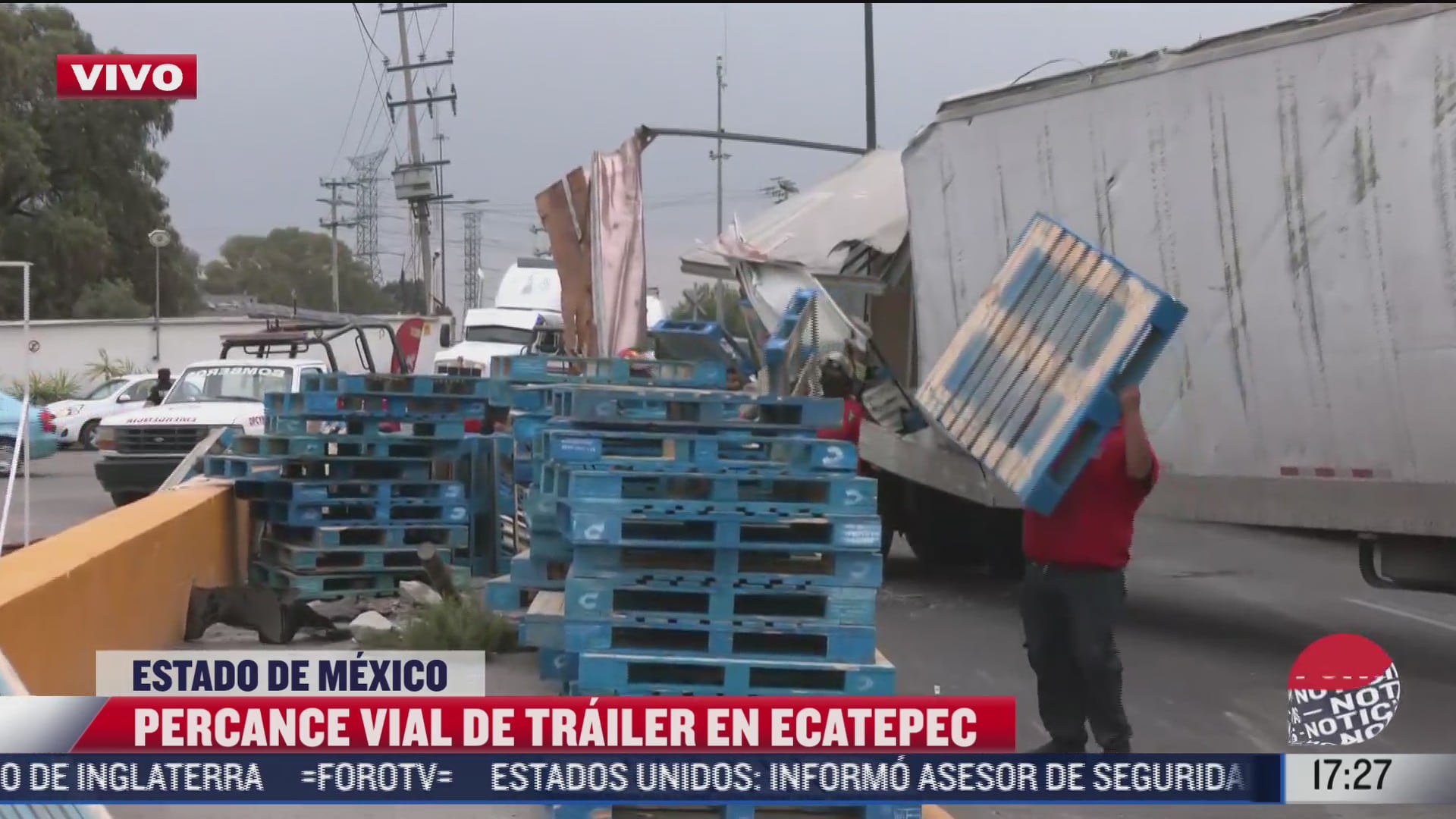 vuelca trailer en las americas ecatepec