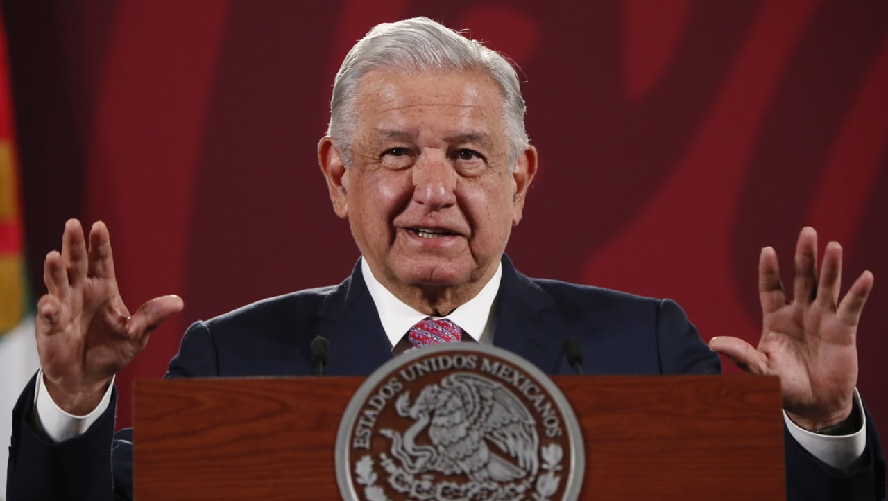 El presidente Andrés Manuel López Obrador habló del peso mexicano durante su conferencia mañanera
