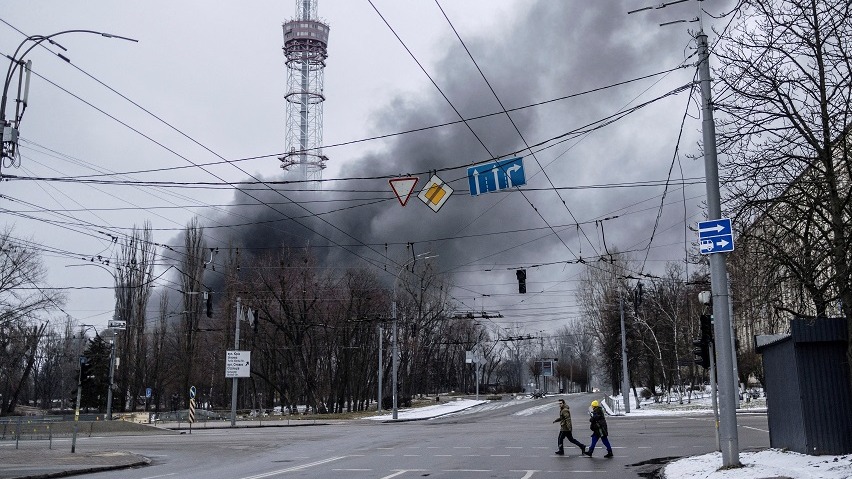 asi fue el sexto dia de ataques rusos y bombardeos a edificios en ucrania