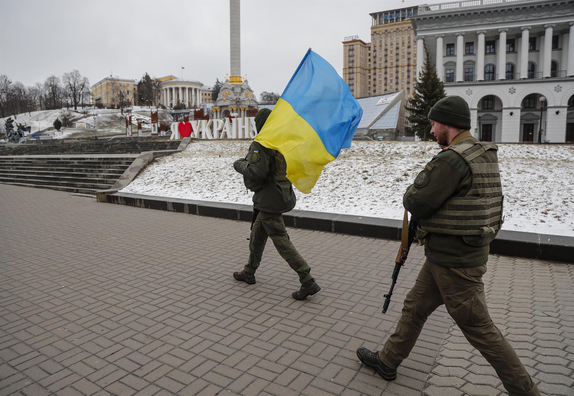 Rusia anuncia ataques en Kiev y pide a ciudadanos abandonar sus casas