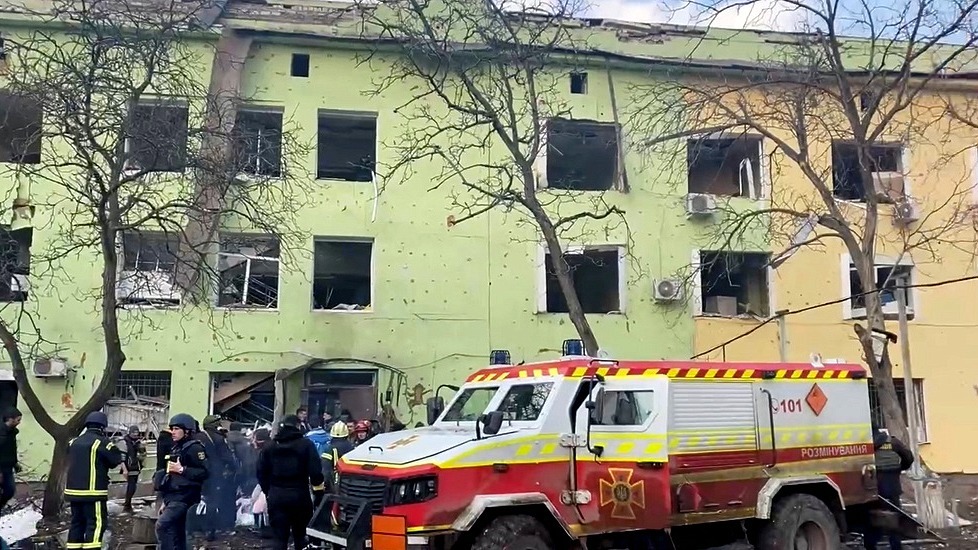 bombardeos a hospital de mariupol dejan 17 heridos