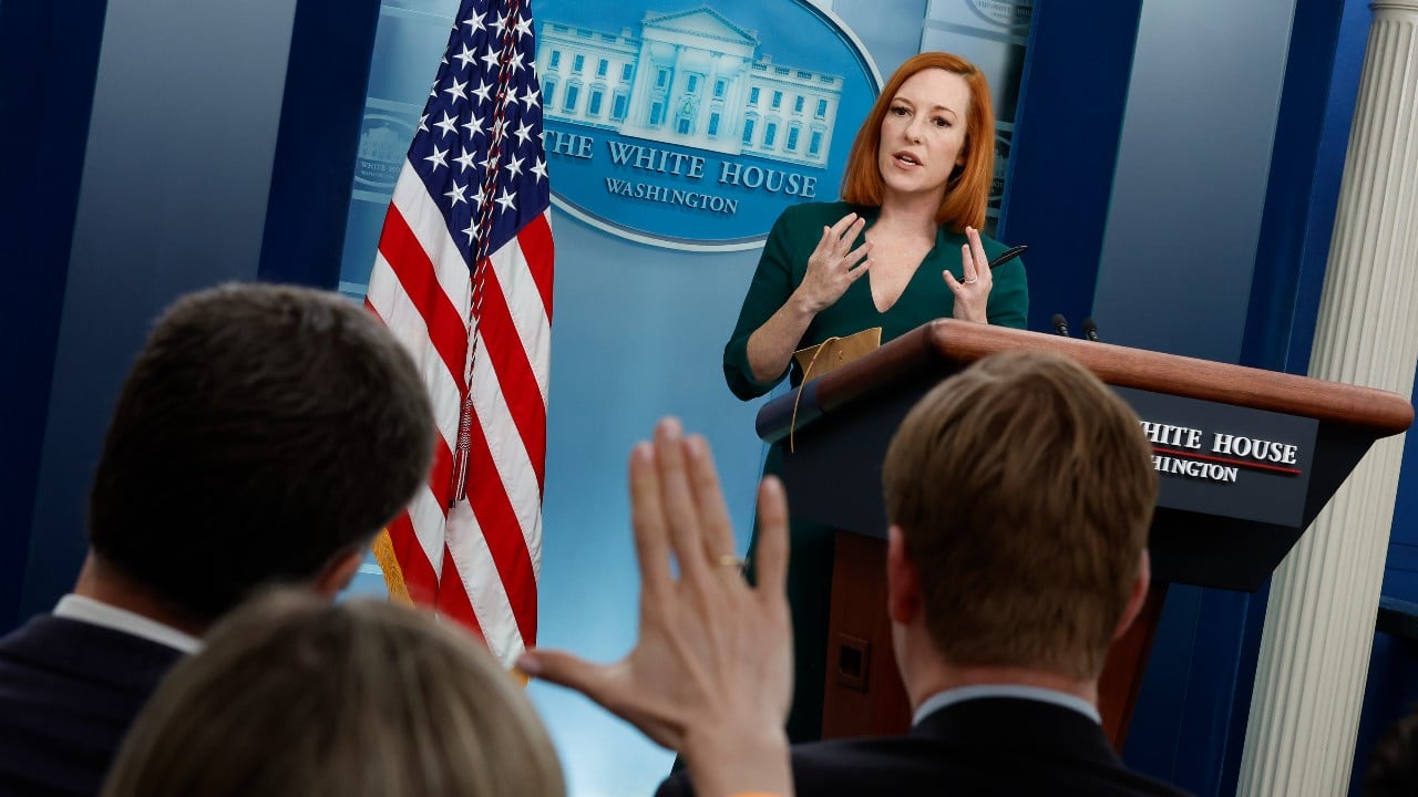 La secretaria de prensa de la Casa Blanca, Jen Psaki, el 10 de marzo de 2022 en Washington (Getty Images)