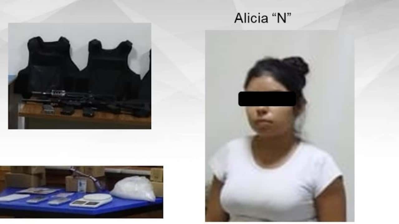 Autoridades de Morelos detuvieron a dos mujeres en posesión de droga y armas (Twitter: @Fiscalia_Mor)