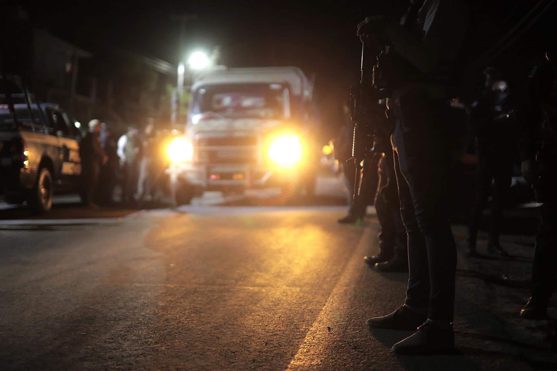 Tras masacre, SSPC envía equipo a Zinapécuaro, Michoacán