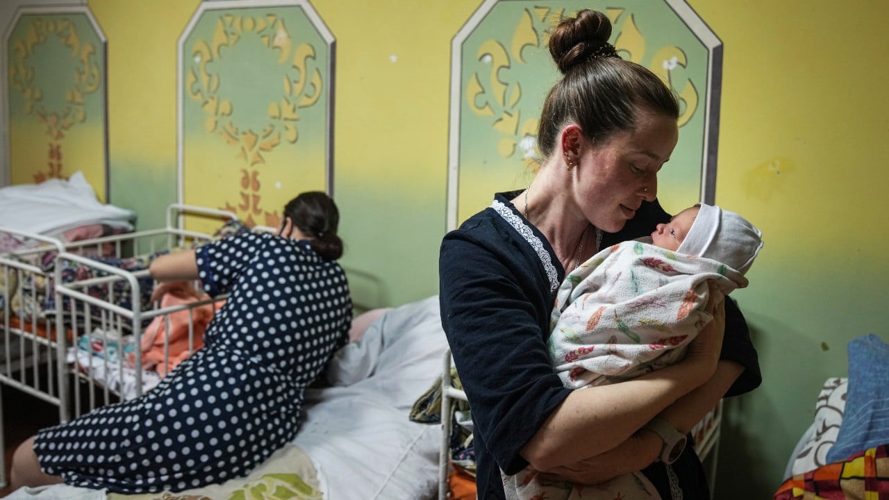 Ucrania, Rusia, maternidad, hospitales, sótanos