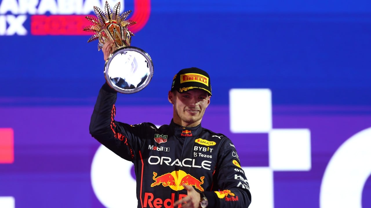 Max Verstappen conquista el Gran Premio de Arabia Saudita; ‘Checo’ queda en cuarto