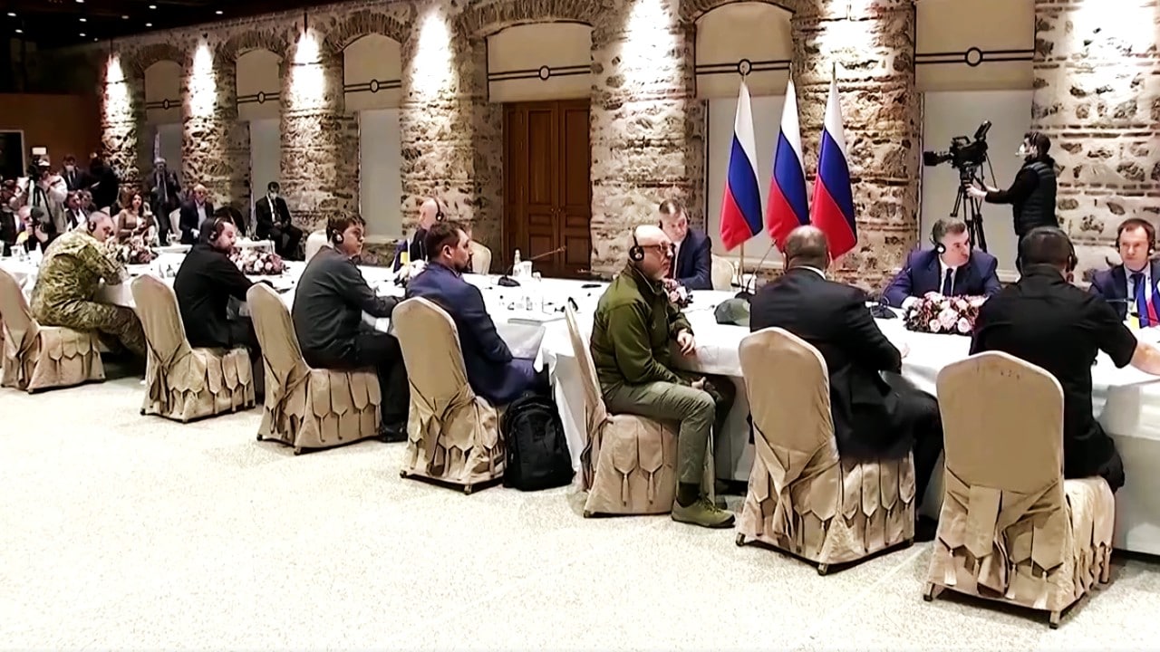 Kremlin: No hay avances en negociaciones con Ucrania tras reunión en Estambul, pero hay propuestas
