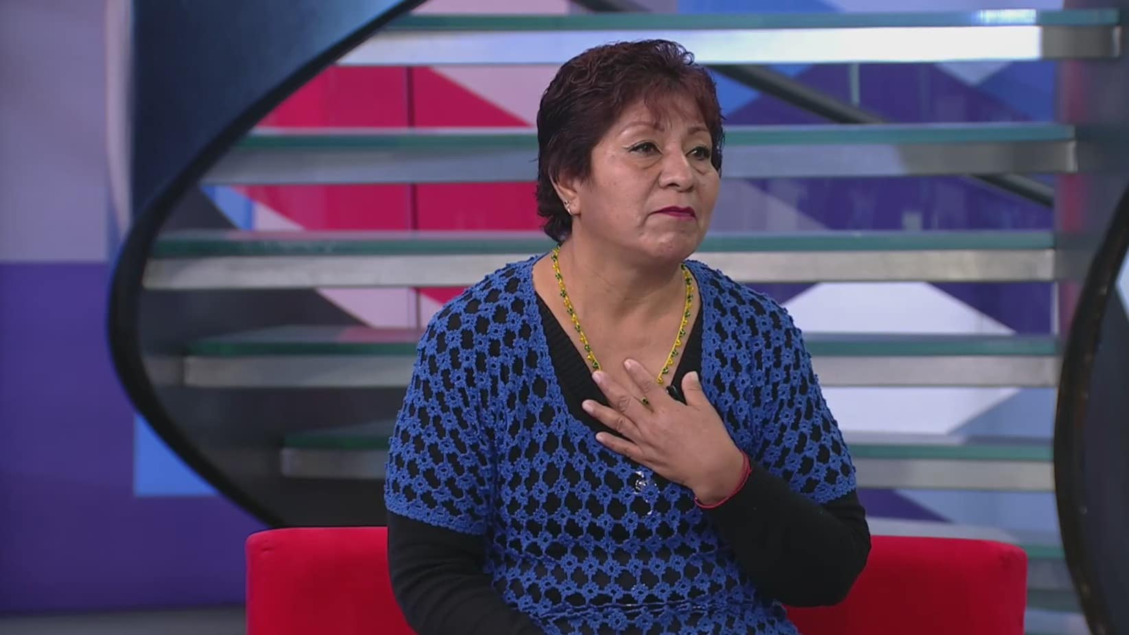 paola rojas entrevista a amalia sanchez madre que entrego a su hijo tras rina en estadio corregidora