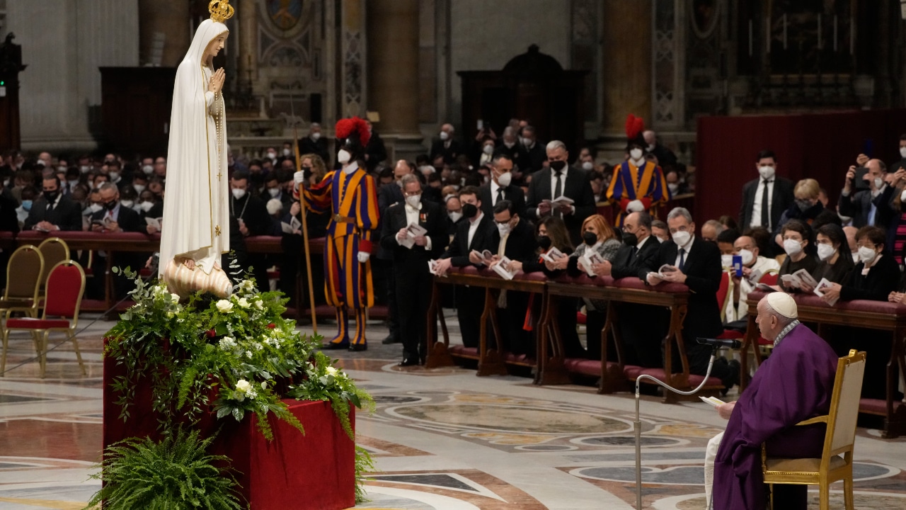El papa Francisco consagró a Rusia y Ucrania al Inmaculado Corazón de María y pide por la paz.