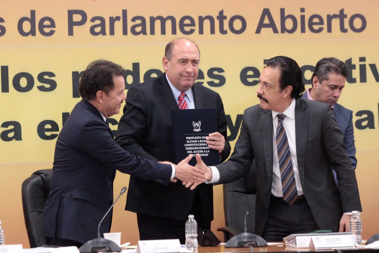 Cofece recomienda no aprobar reforma energética de AMLO