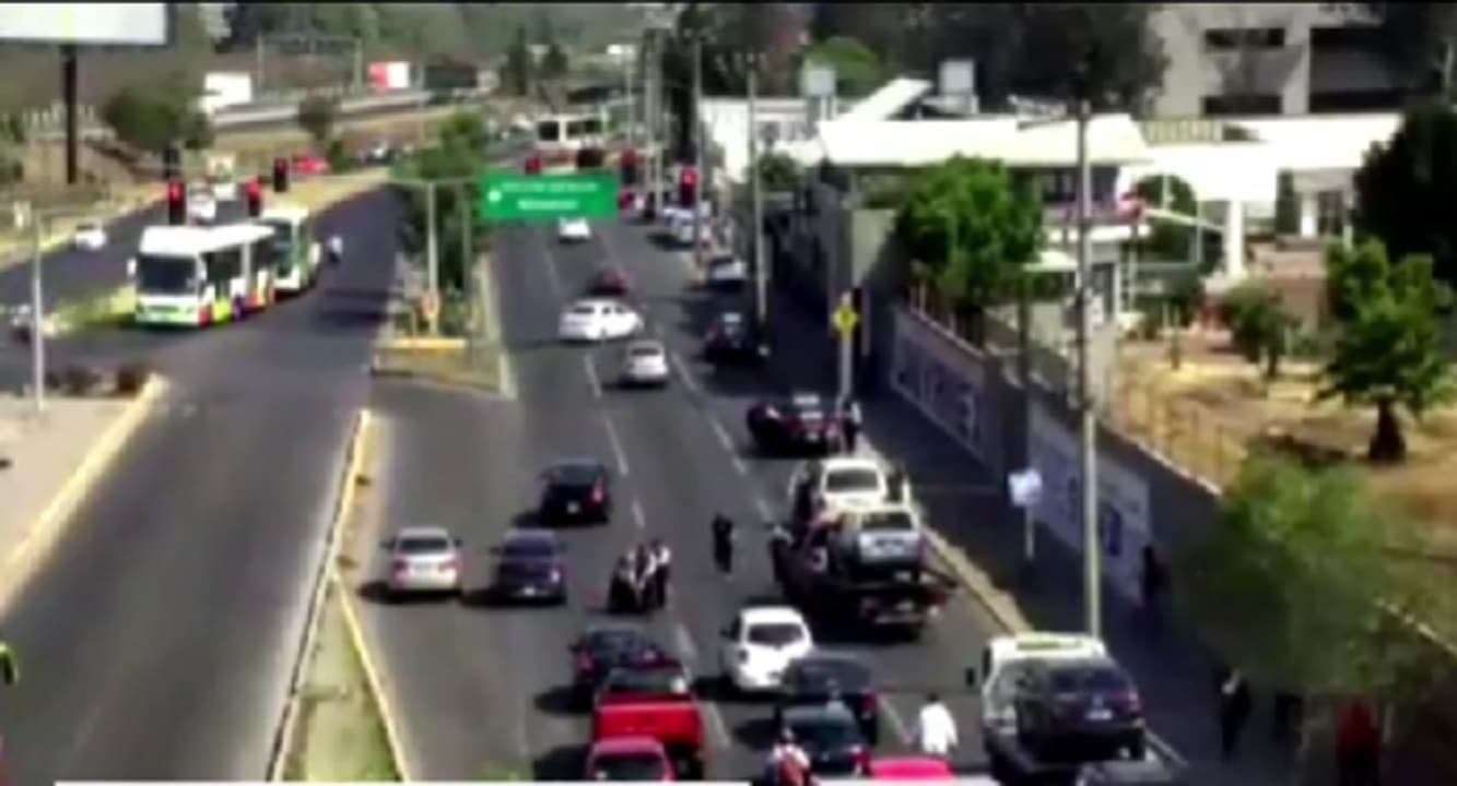 Automovilista atropella a policías de tránsito en Ecatepec