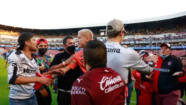 Habrá sanciones ejemplares por violencia en Estadio Corregidora: Mikel Arriola