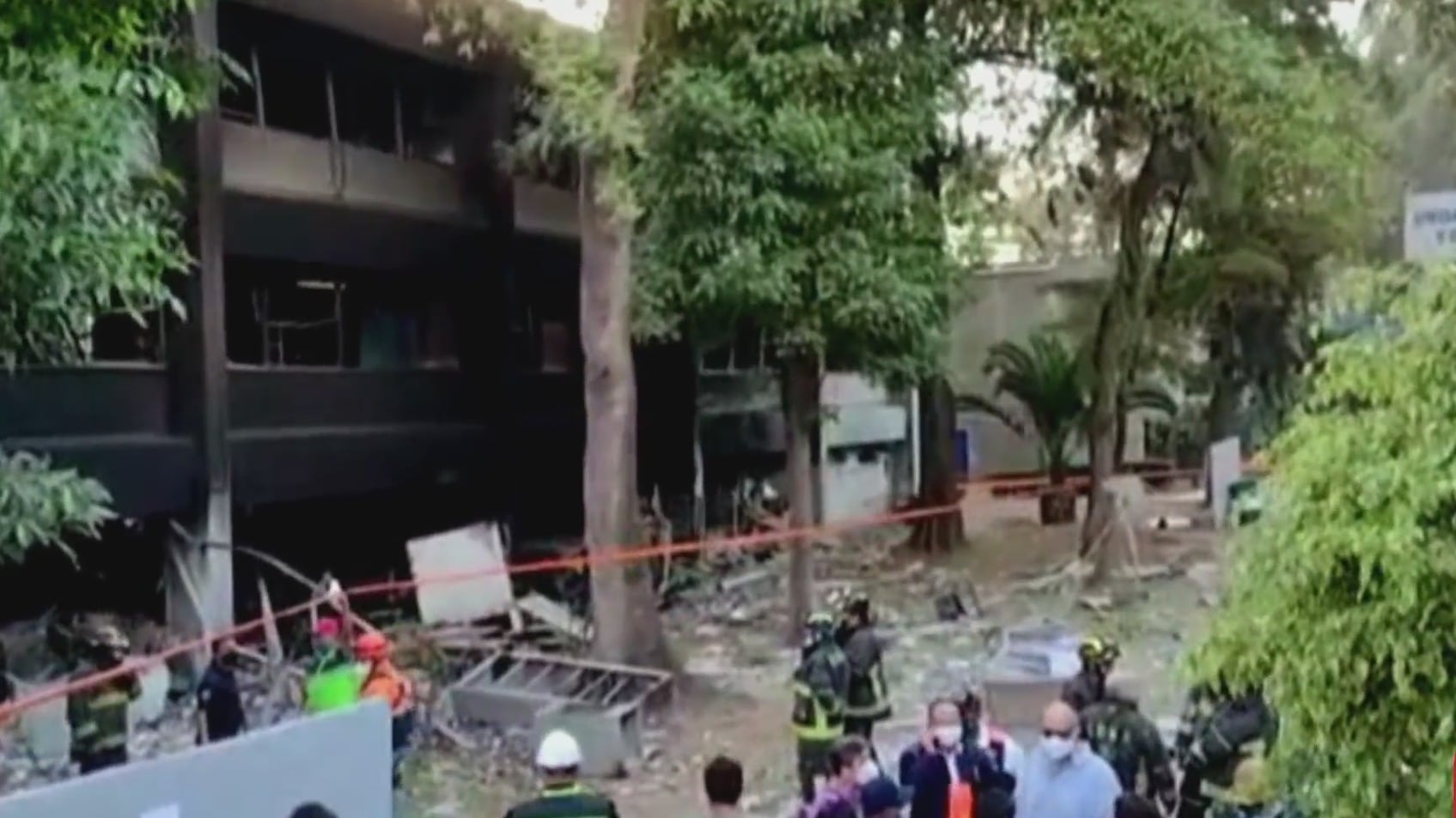 suspenden actividades presenciales en campus 2 de fes zaragoza tras explosion