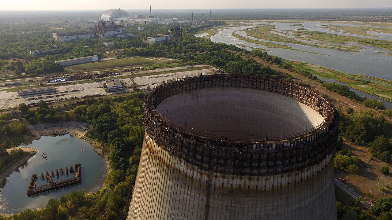 Ucrania alerta apagón en planta nuclear de Chernóbil