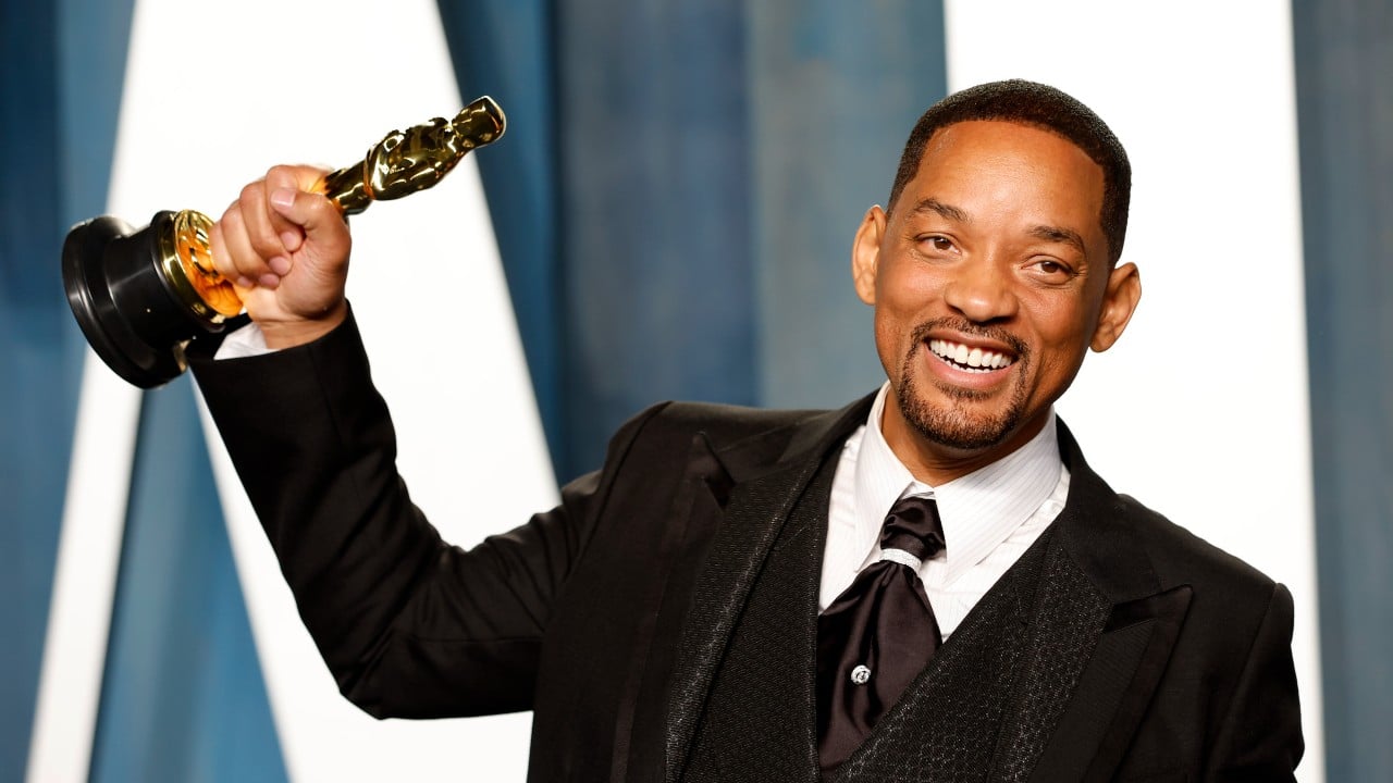 Academia invita a Will Smith a enviar declaración sobre sus actos en los Oscar 2022