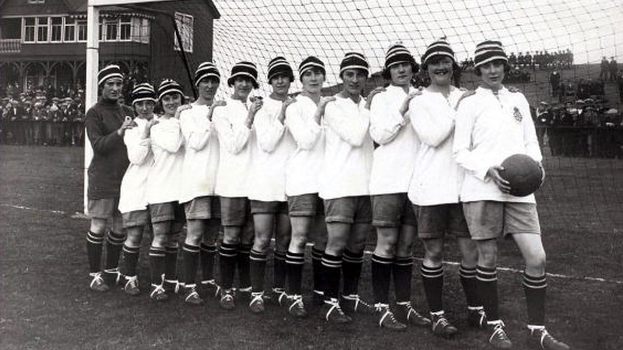 1921: El año que prohibieron el fútbol femenil