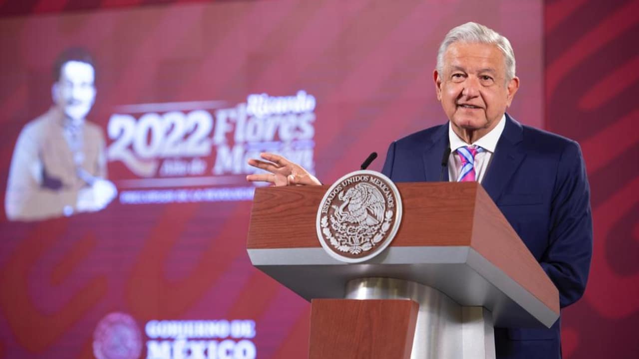 Andrés Manuel López Obrador, presidente de México, habla sobre la Reforma Eléctrica durante la mañanera