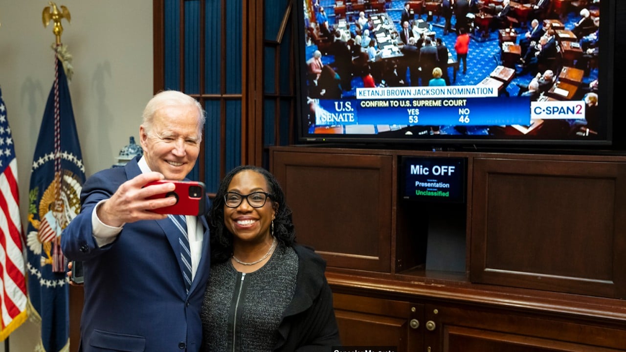 Biden celebra el "histórico" ascenso de la primera afroamericana en el Tribunal Supremo de Estados Unidos (Twitter: @POTUS)