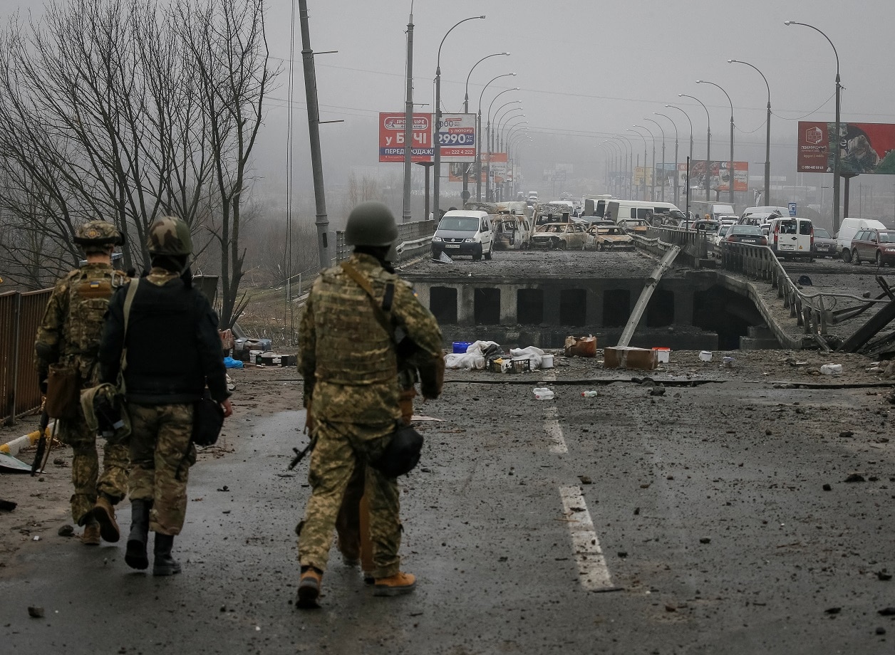 Rusia derriba dos helicópteros ucranianos en Mariúpol