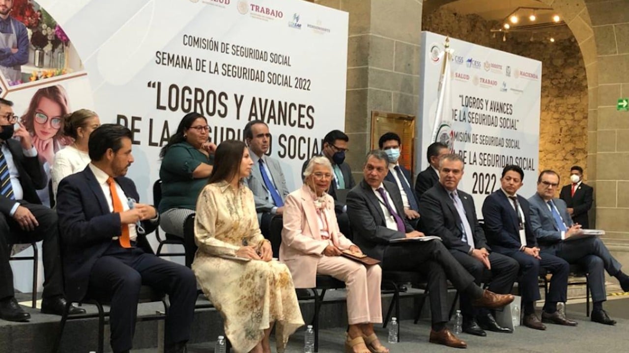 Francisco Cervantes, presidente del CCE, asistió a la apertura de la Semana Nacional de la Seguridad Social organizada por el Senado de México (Twitter: @cceoficialmx)