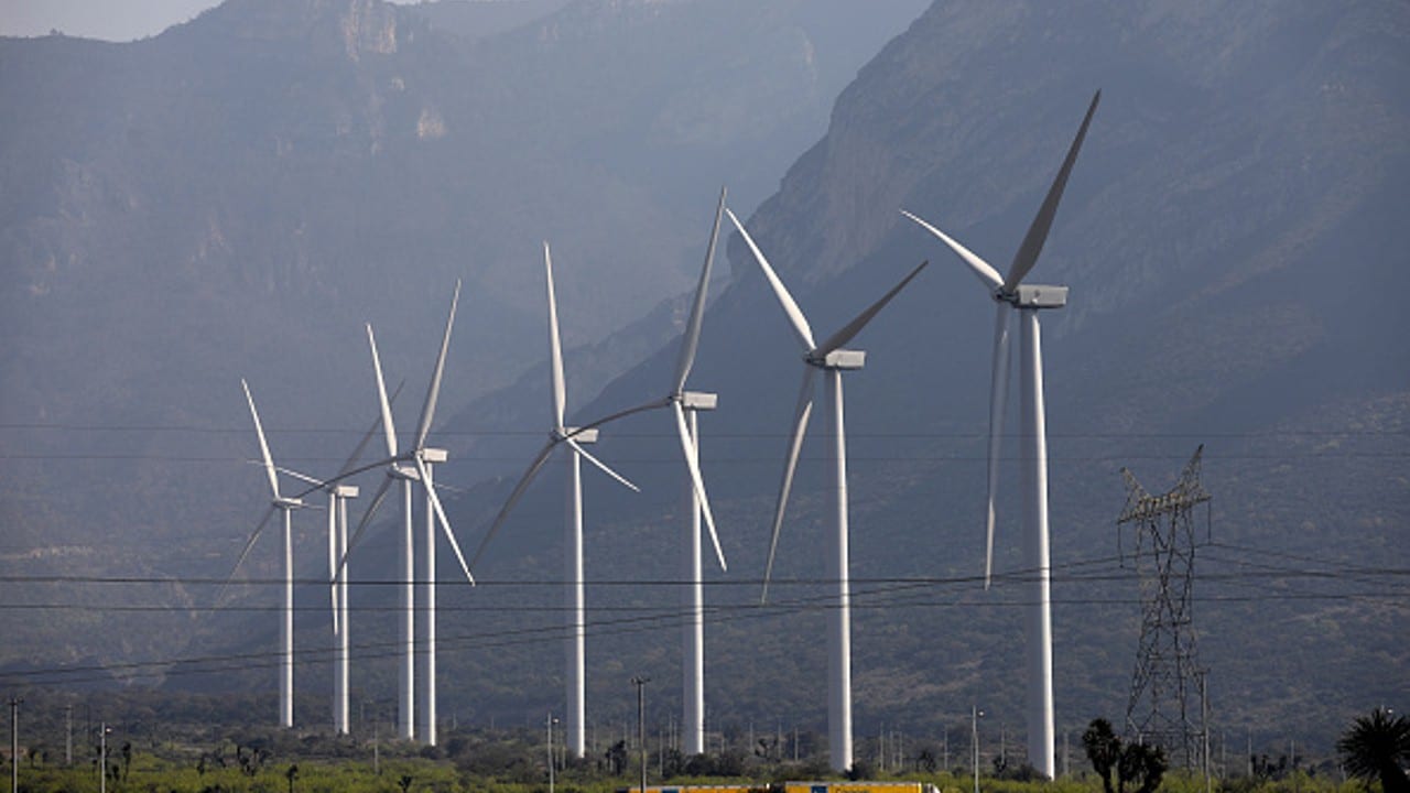 EEUU pide proteger la inversión privada en energías renovables en México.