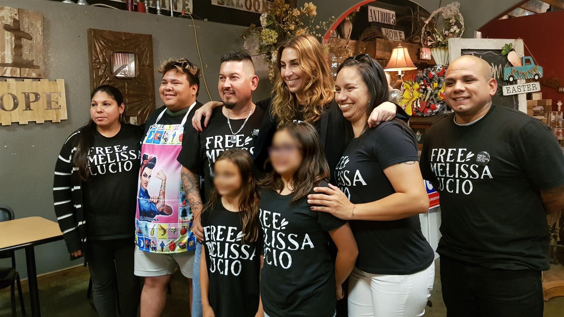Familia y amigos de Melissa Lucio celebran la suspensión de su ejecución