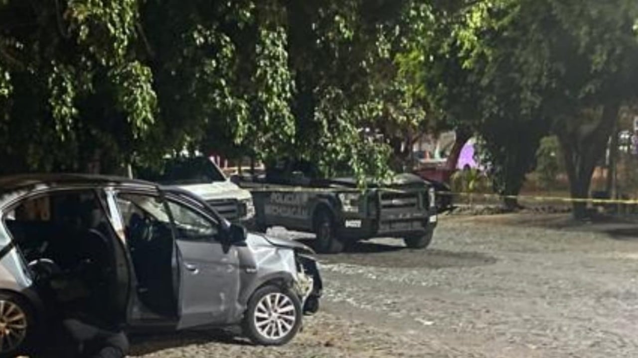 Mueren ocho personas tras dos enfrentamientos en Michoacán.