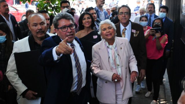 Olga Sánchez Cordero y Ricardo Monreal se 'echan palomazo'