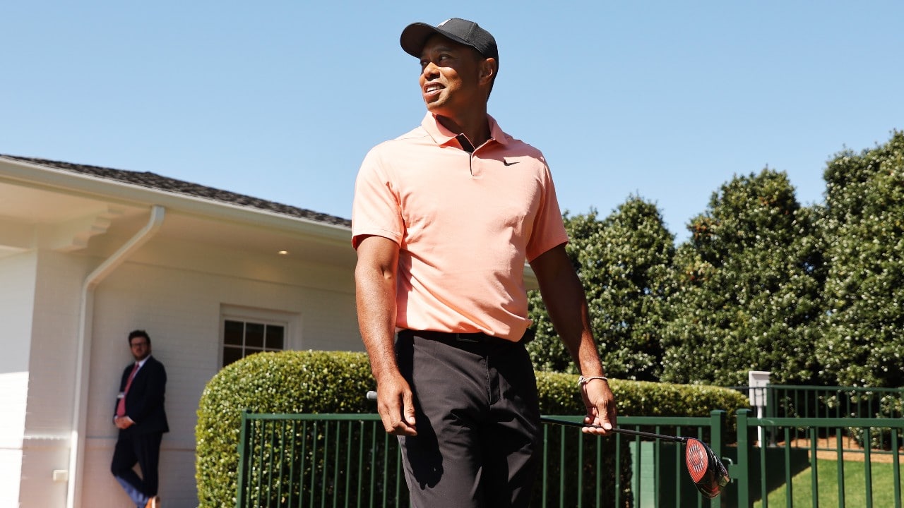Tiger Woods confirma regreso a competiciones tras accidente automovilístico