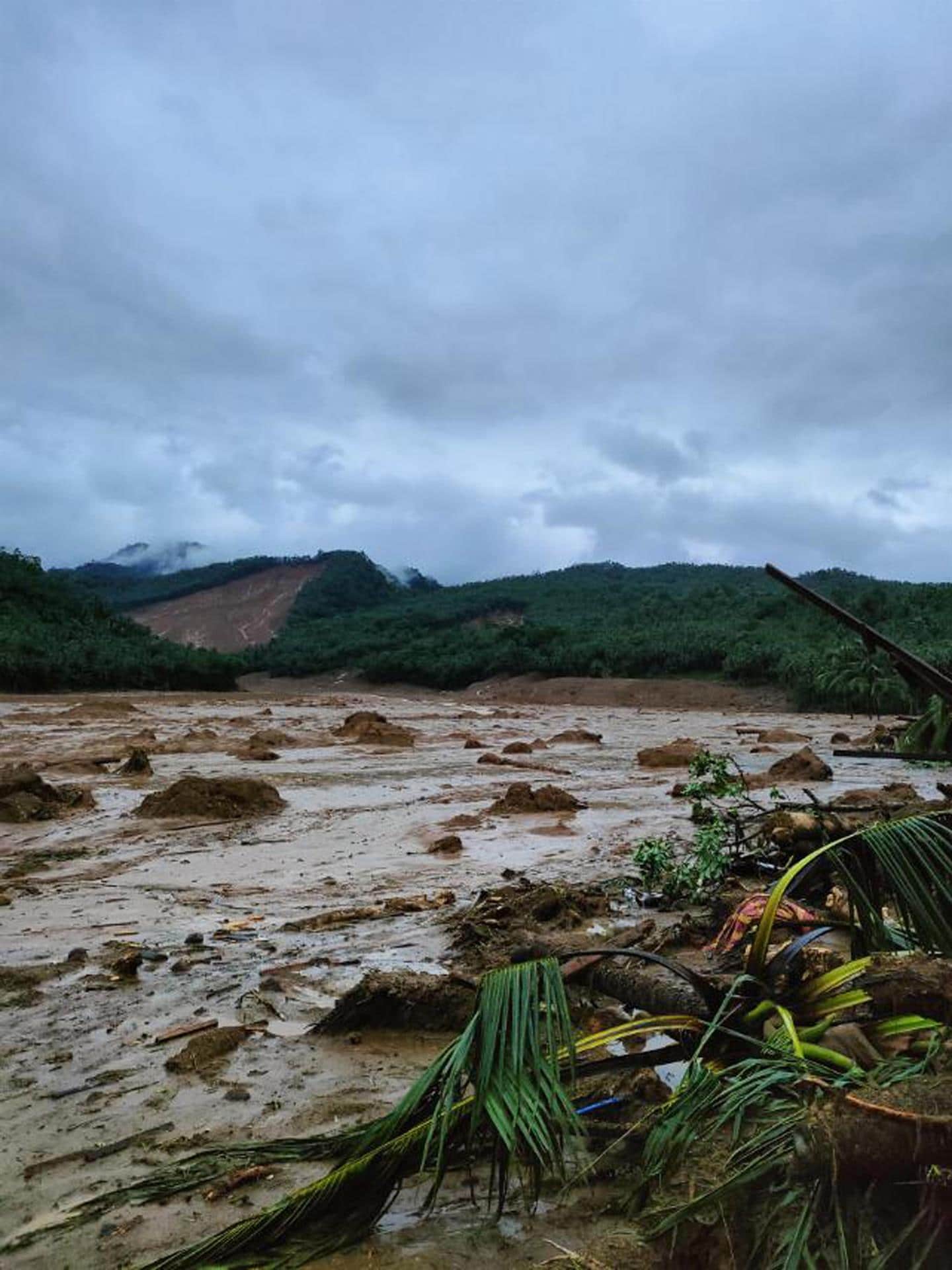 Tormenta tropical en Filipinas deja al menos 20 muertos y un desaparecido