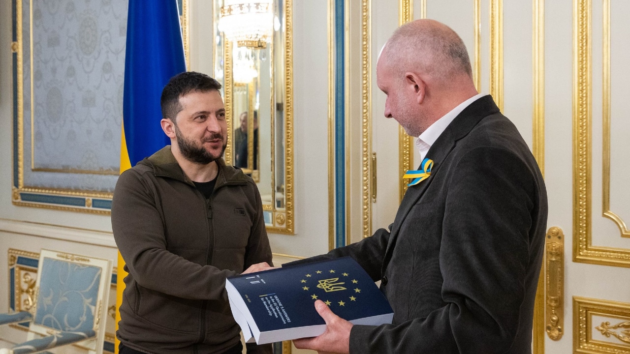 Ucrania cumplimenta formulario de ingreso a la Unión Europea